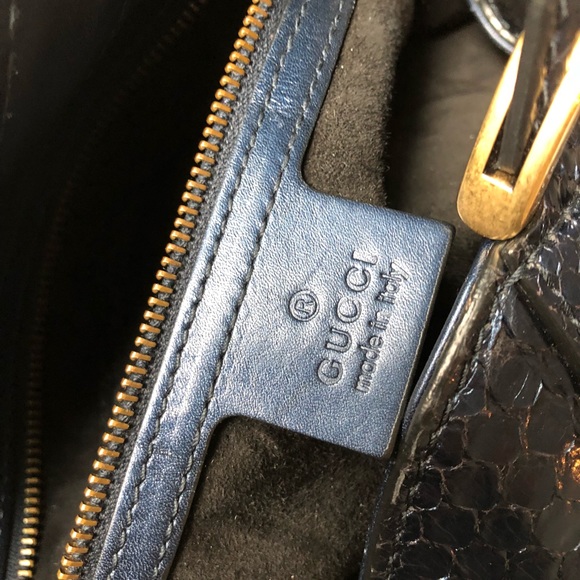 AUTHENTIC Gucci Midnight Blue Python Hobo - Picture 4 of 8